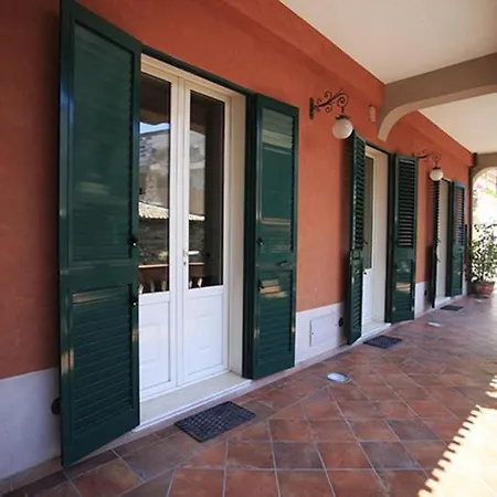 Degli Ulivi Апартаменты *