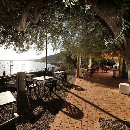 Degli Ulivi Апартаменты *